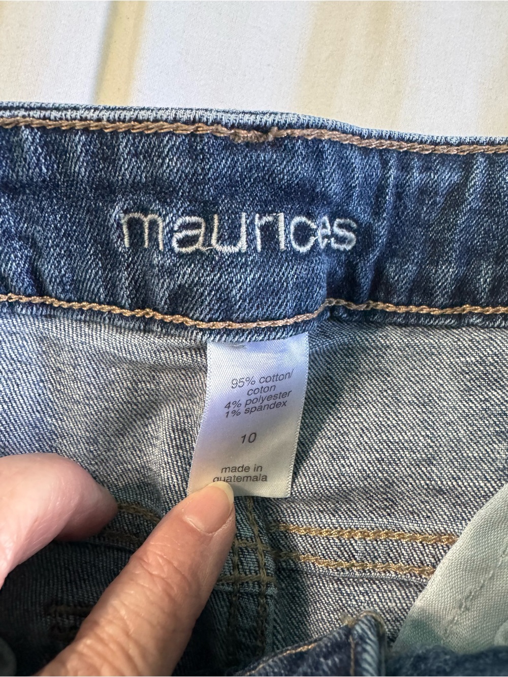 Maurices Women's Blue Denim Jeans - Classic Mid Wash